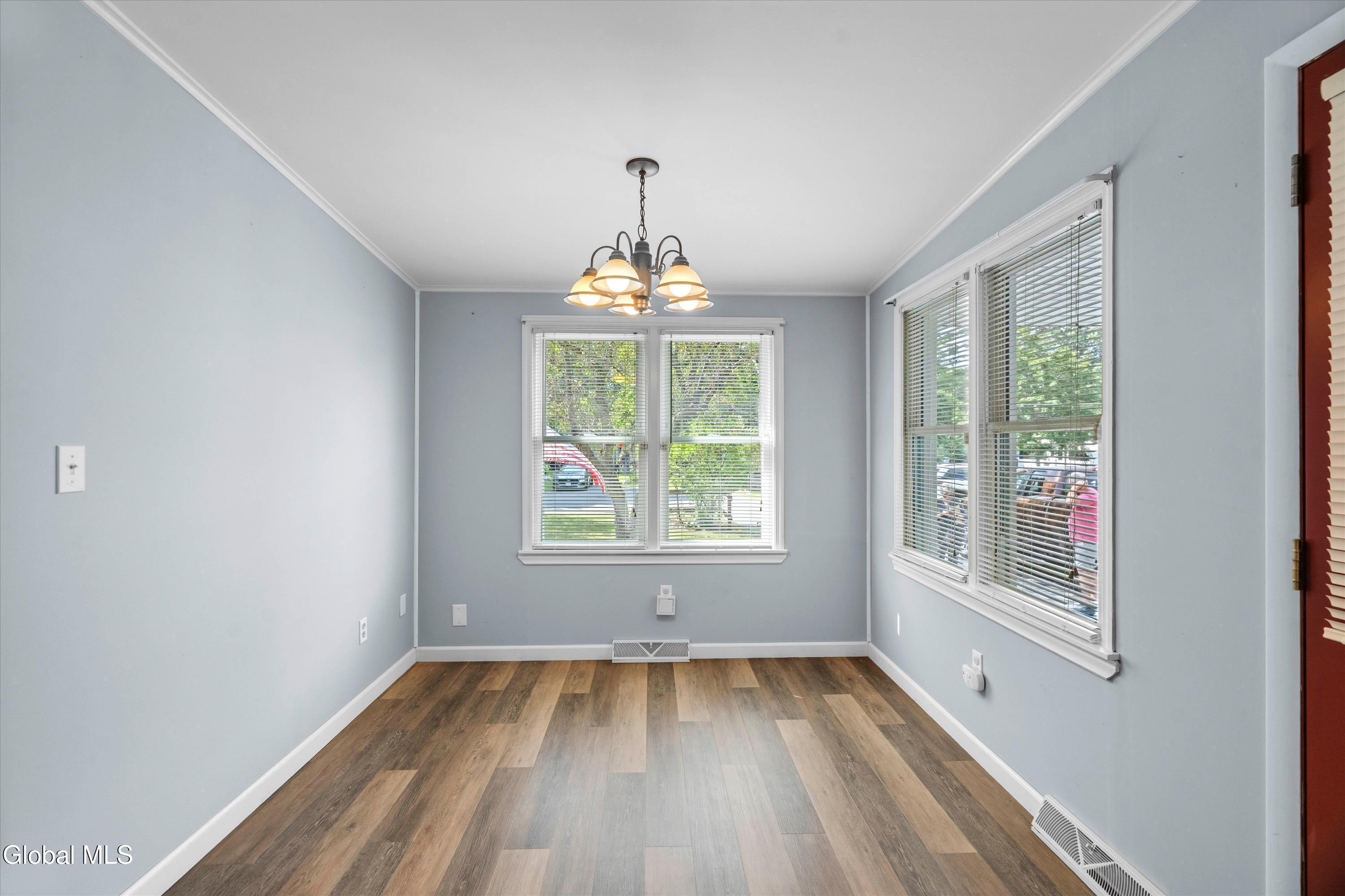 12 Pinewood Road Queensbury NY 12804