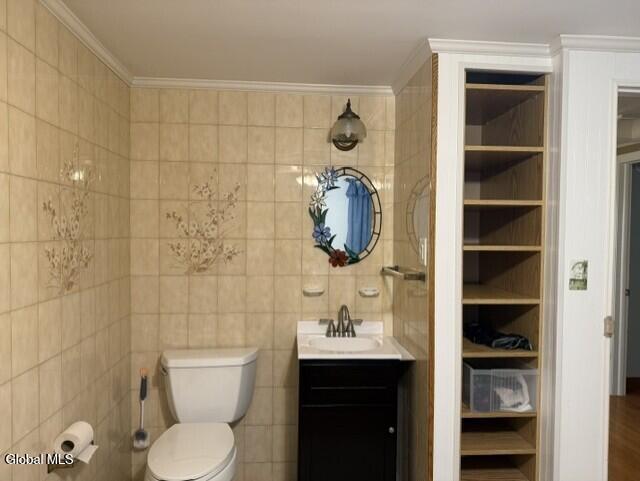 2 Tucker Avenue Troy NY 12180