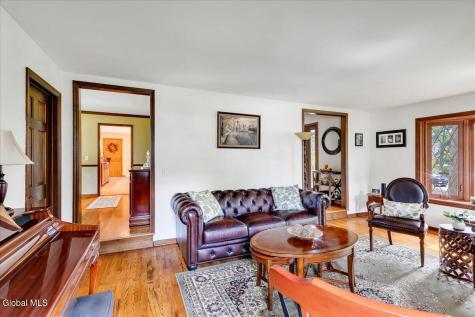 17 Bittersweet Lane Clifton Park NY 12065