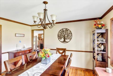 17 Bittersweet Lane Clifton Park NY 12065