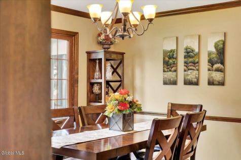 17 Bittersweet Lane Clifton Park NY 12065