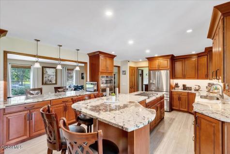 17 Bittersweet Lane Clifton Park NY 12065