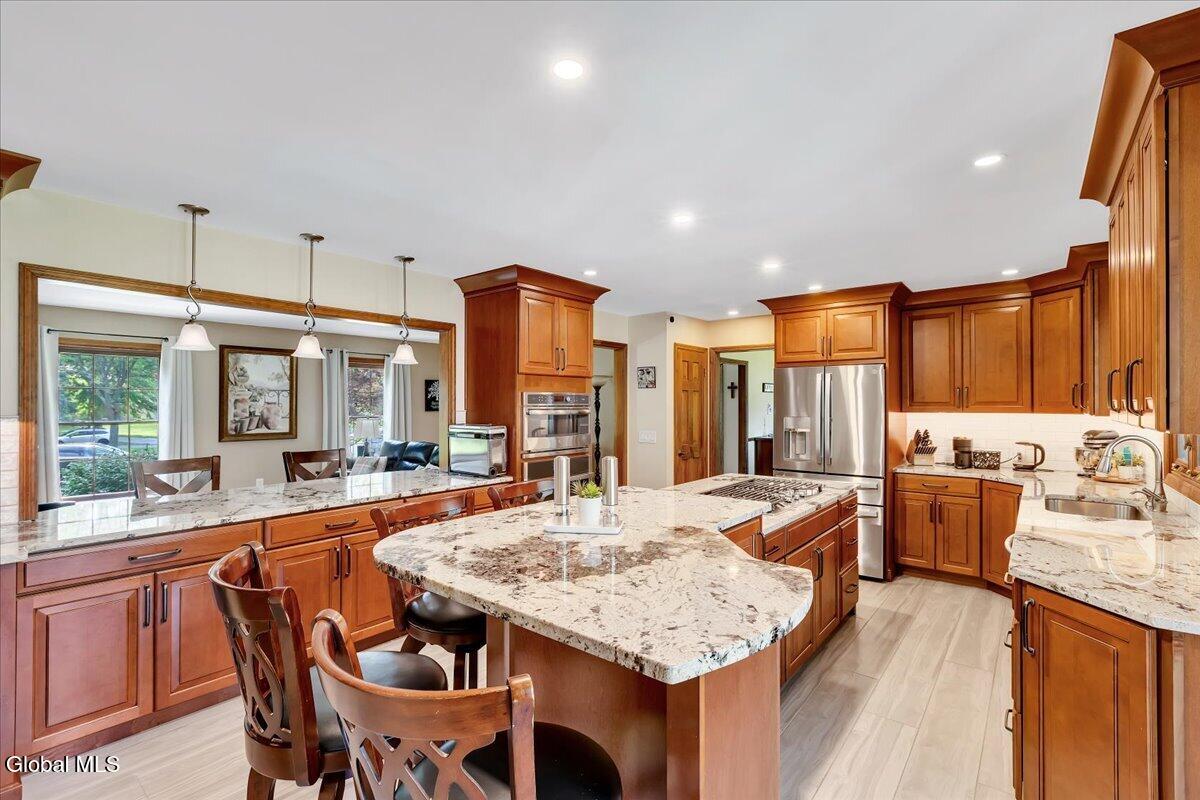 17 Bittersweet Lane Clifton Park NY 12065