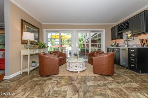 3275 E Lydius Street Guilderland NY 12303