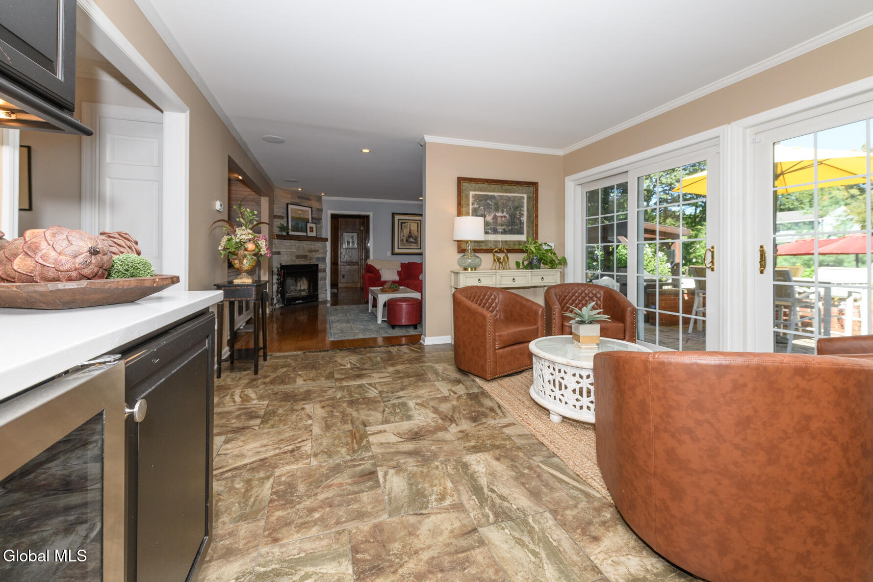 3275 E Lydius Street Guilderland NY 12303