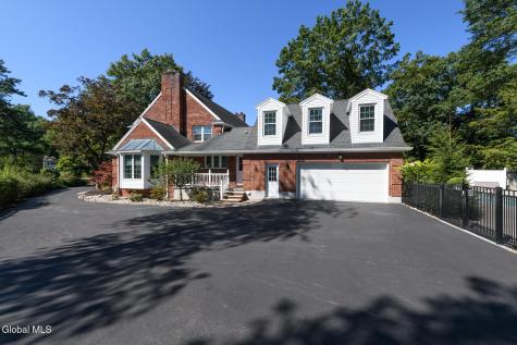 3275 E Lydius Street Guilderland NY 12303
