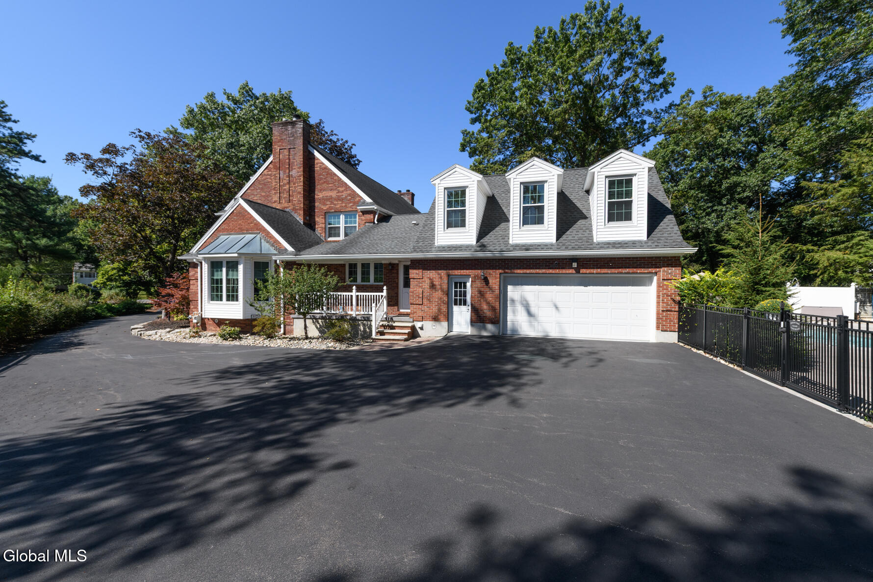 3275 E Lydius Street Guilderland NY 12303