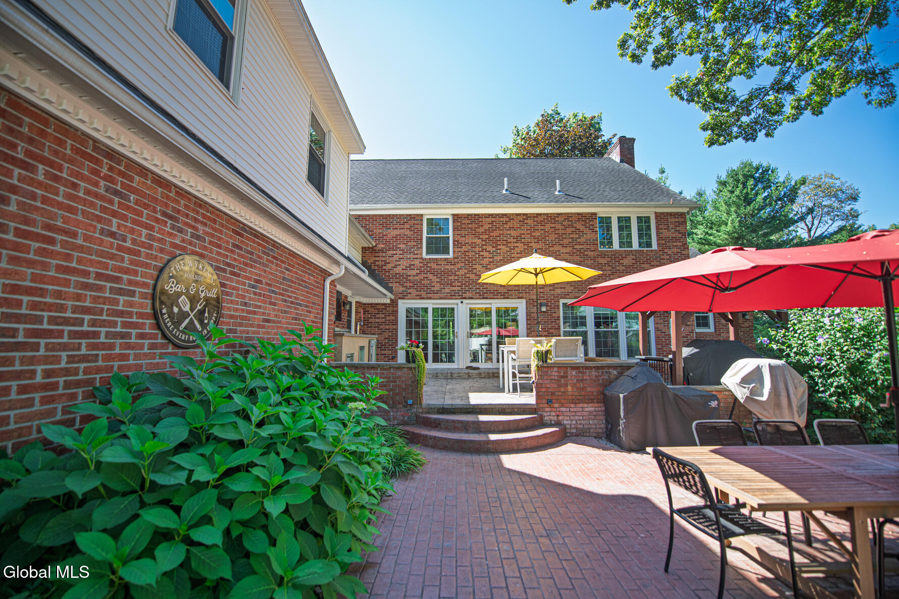 3275 E Lydius Street Guilderland NY 12303