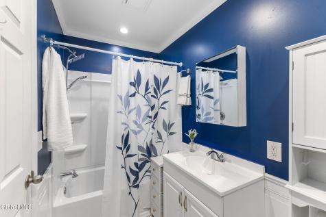 247 Pinewood Drive Schenectady NY 12303
