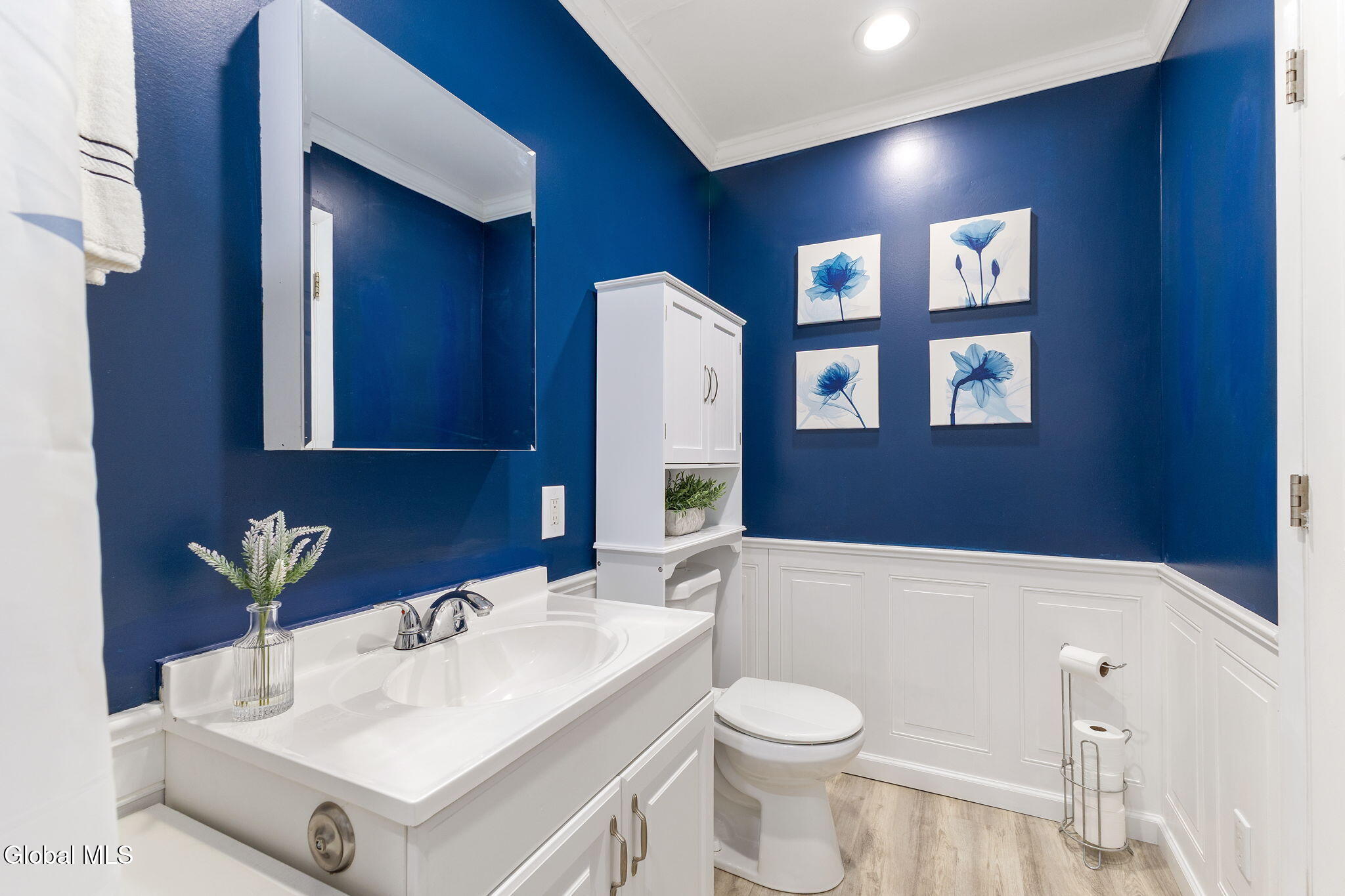 247 Pinewood Drive Schenectady NY 12303