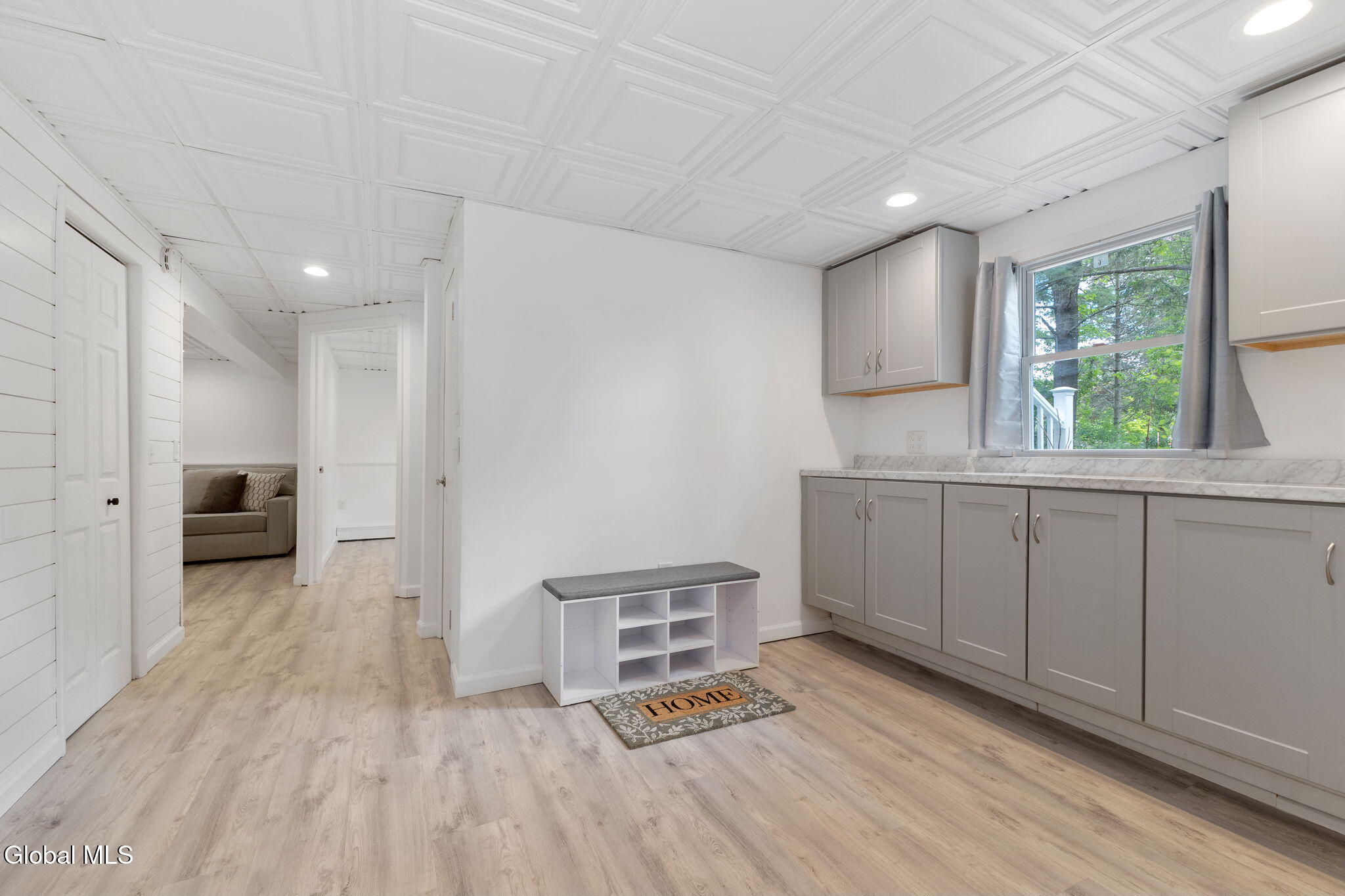 247 Pinewood Drive Schenectady NY 12303