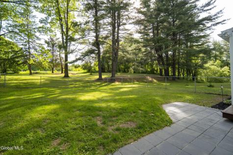 247 Pinewood Drive Schenectady NY 12303