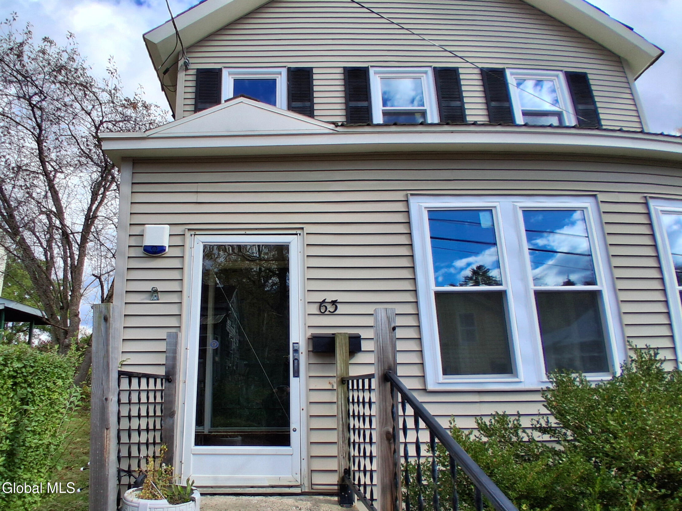 61 & 63 Saunders Street Whitehall NY 12887