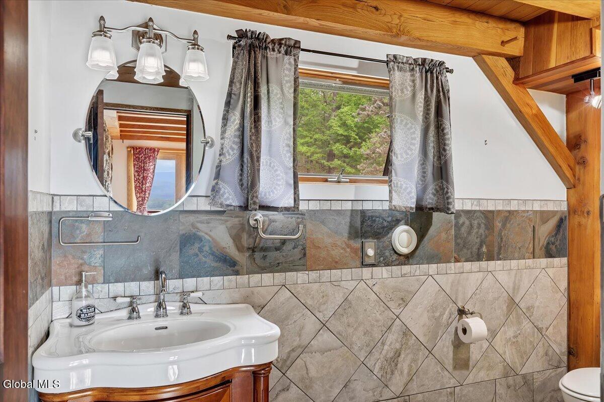 61 Fire Tower Road Cambridge NY 12816