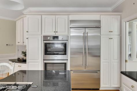 73 Robinwood Drive Clifton Park NY 12065