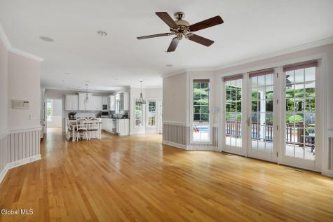 73 Robinwood Drive Clifton Park NY 12065