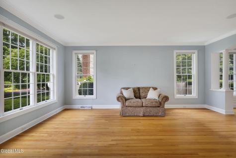 73 Robinwood Drive Clifton Park NY 12065