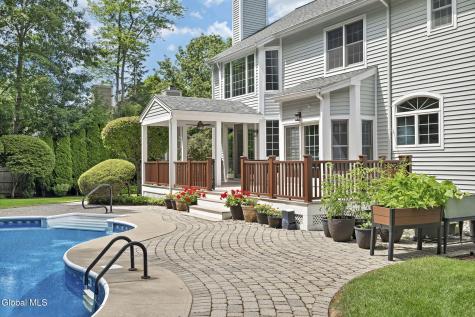 73 Robinwood Drive Clifton Park NY 12065