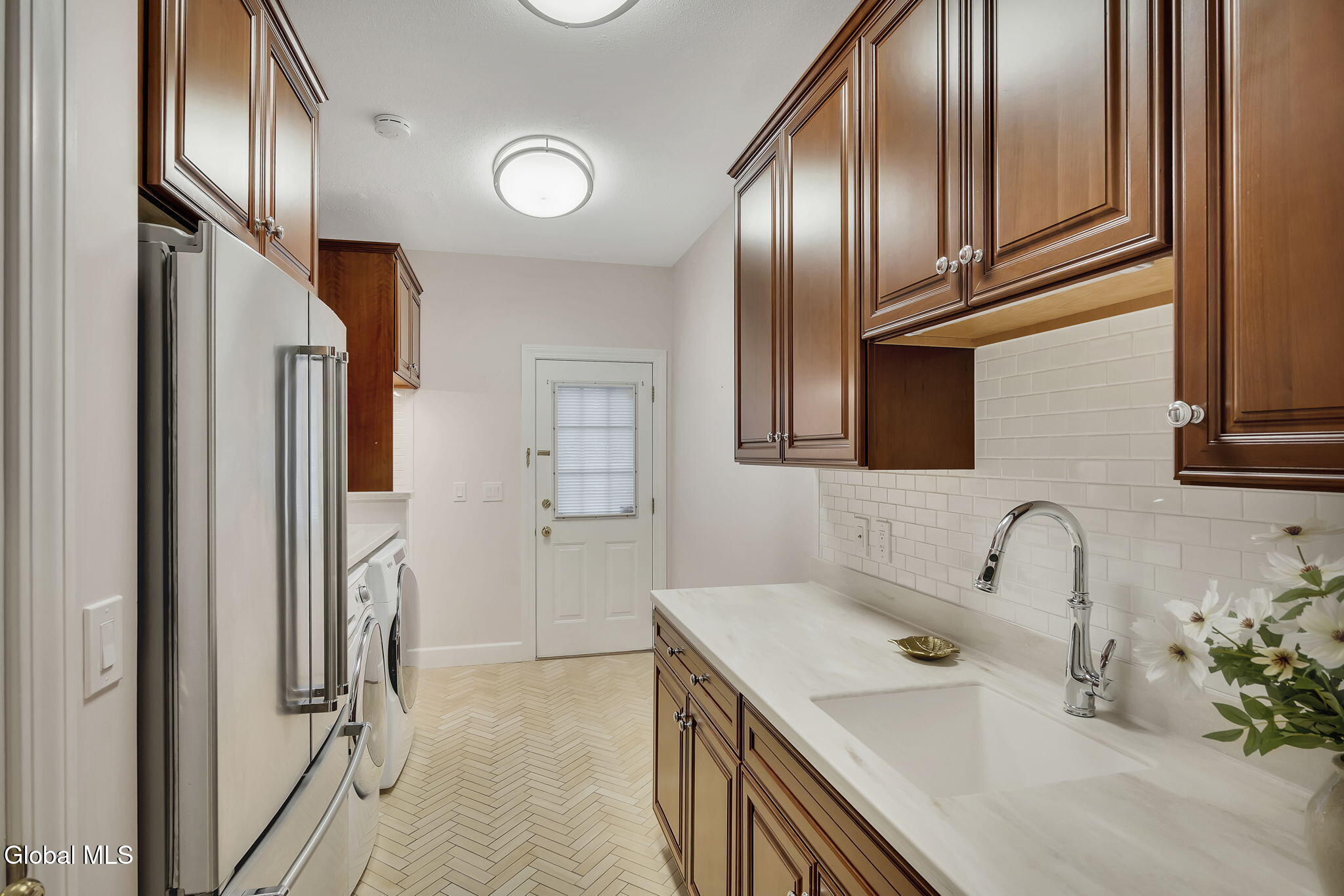 73 Robinwood Drive Clifton Park NY 12065