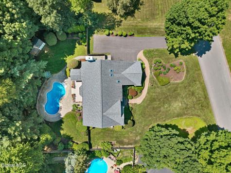 73 Robinwood Drive Clifton Park NY 12065