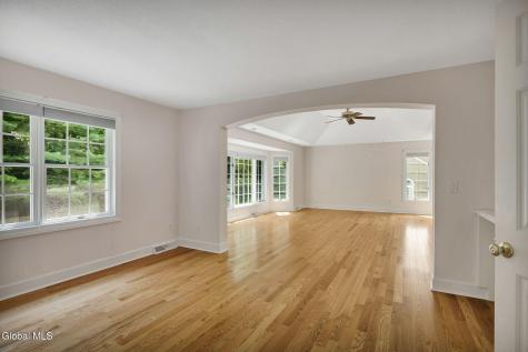 73 Robinwood Drive Clifton Park NY 12065