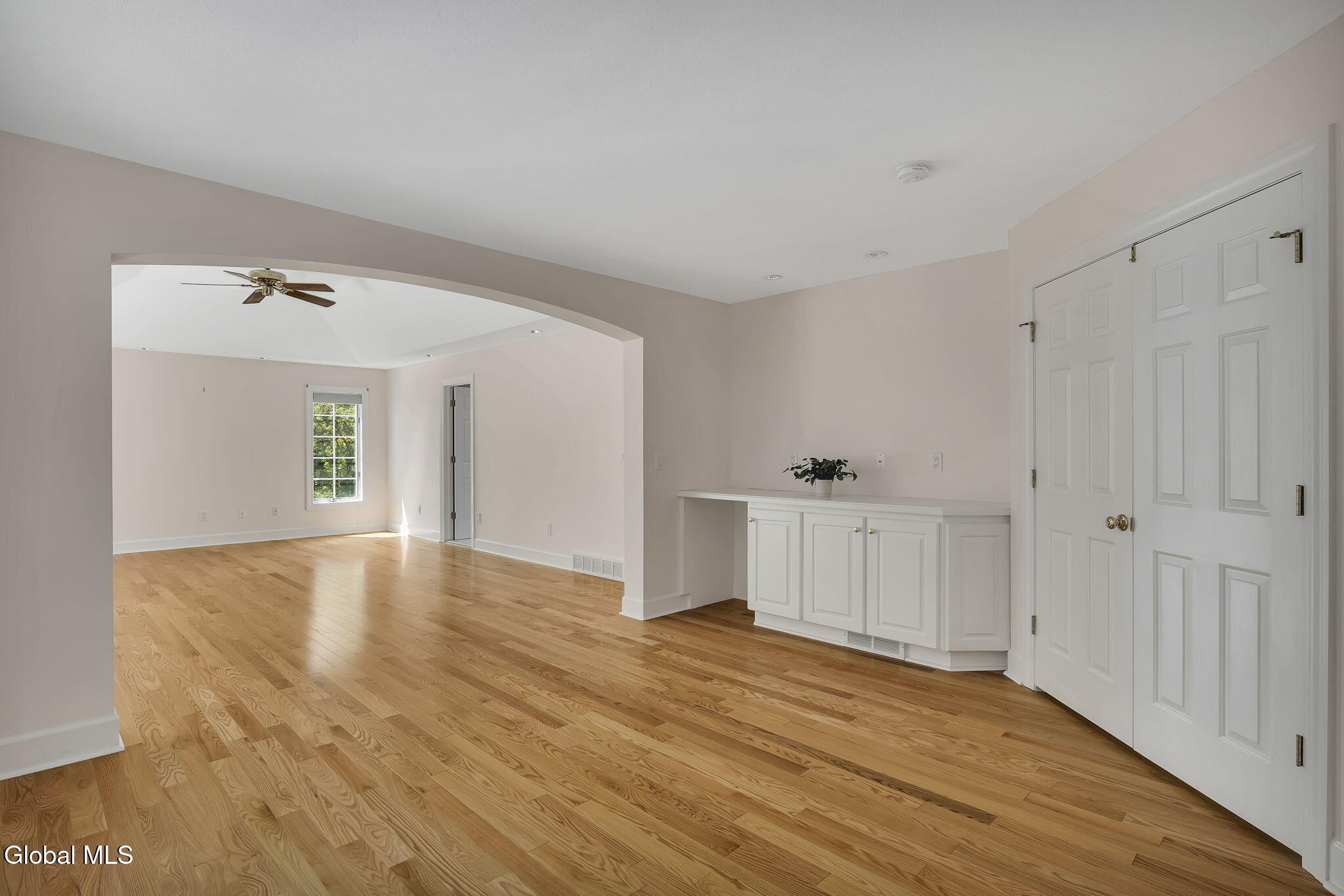 73 Robinwood Drive Clifton Park NY 12065