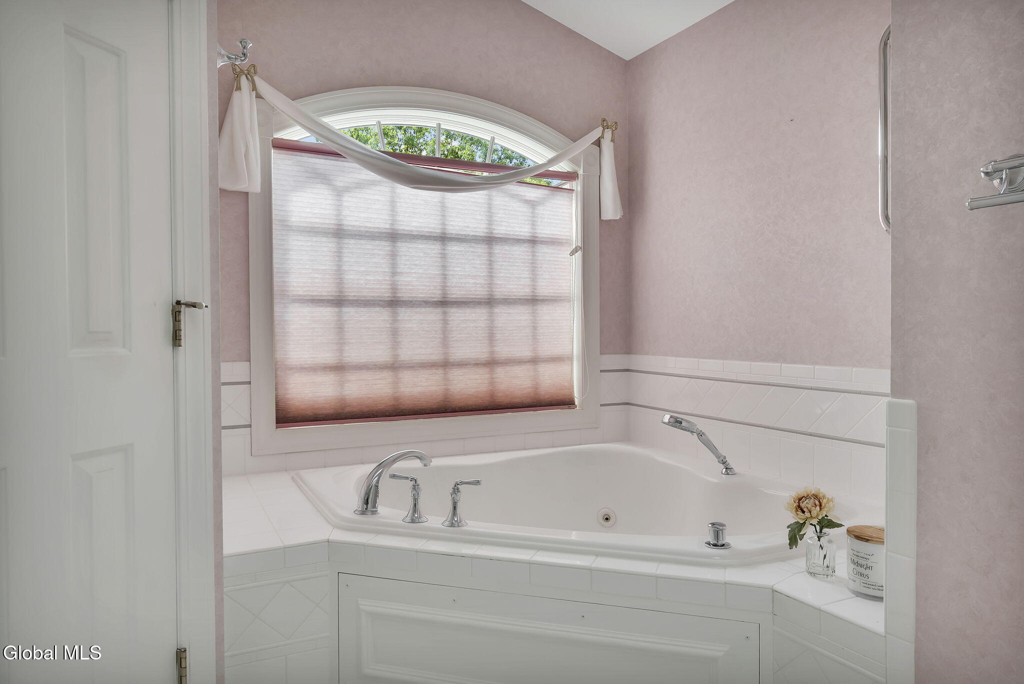 73 Robinwood Drive Clifton Park NY 12065