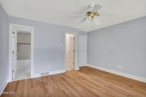 73 Robinwood Drive Clifton Park NY 12065