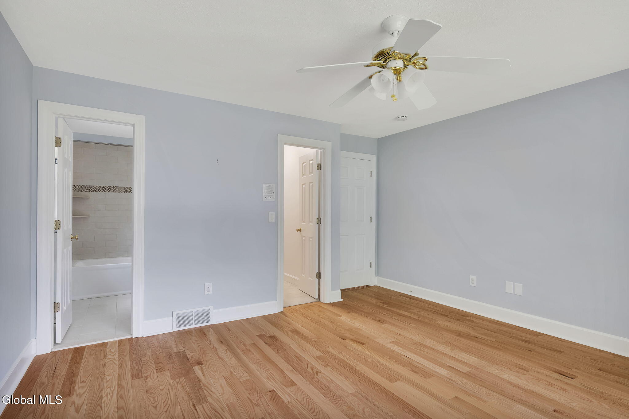73 Robinwood Drive Clifton Park NY 12065