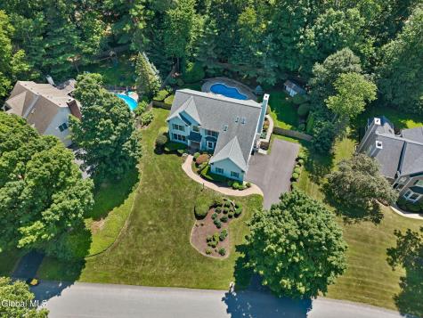 73 Robinwood Drive Clifton Park NY 12065