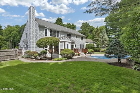 73 Robinwood Drive Clifton Park NY 12065