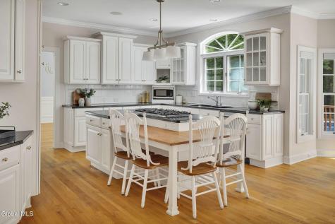 73 Robinwood Drive Clifton Park NY 12065