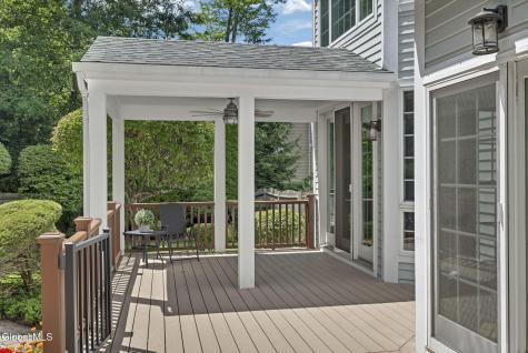 73 Robinwood Drive Clifton Park NY 12065