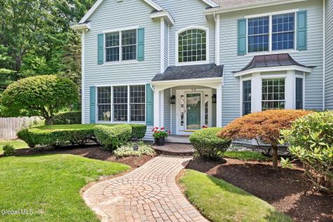 73 Robinwood Drive Clifton Park NY 12065