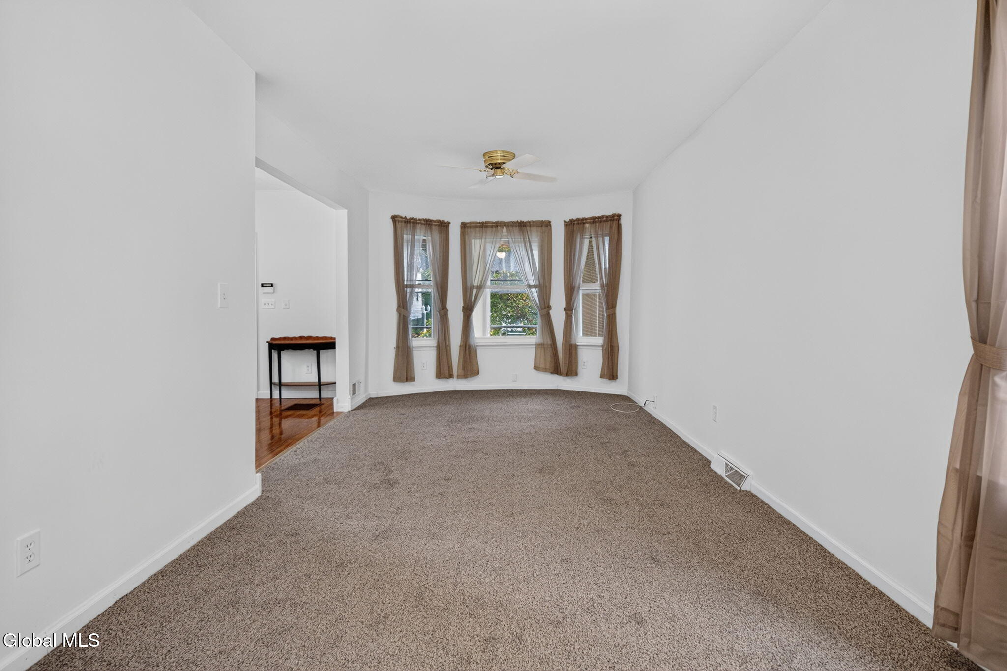 706 2nd Street Watervliet NY 12189