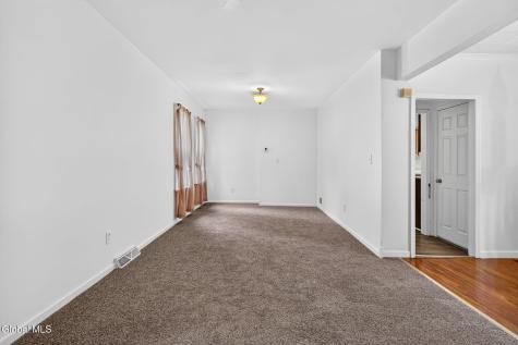 706 2nd Street Watervliet NY 12189
