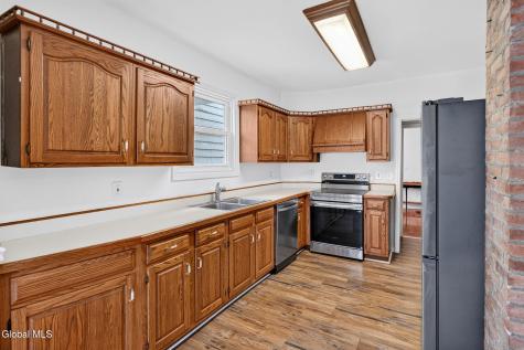 706 2nd Street Watervliet NY 12189