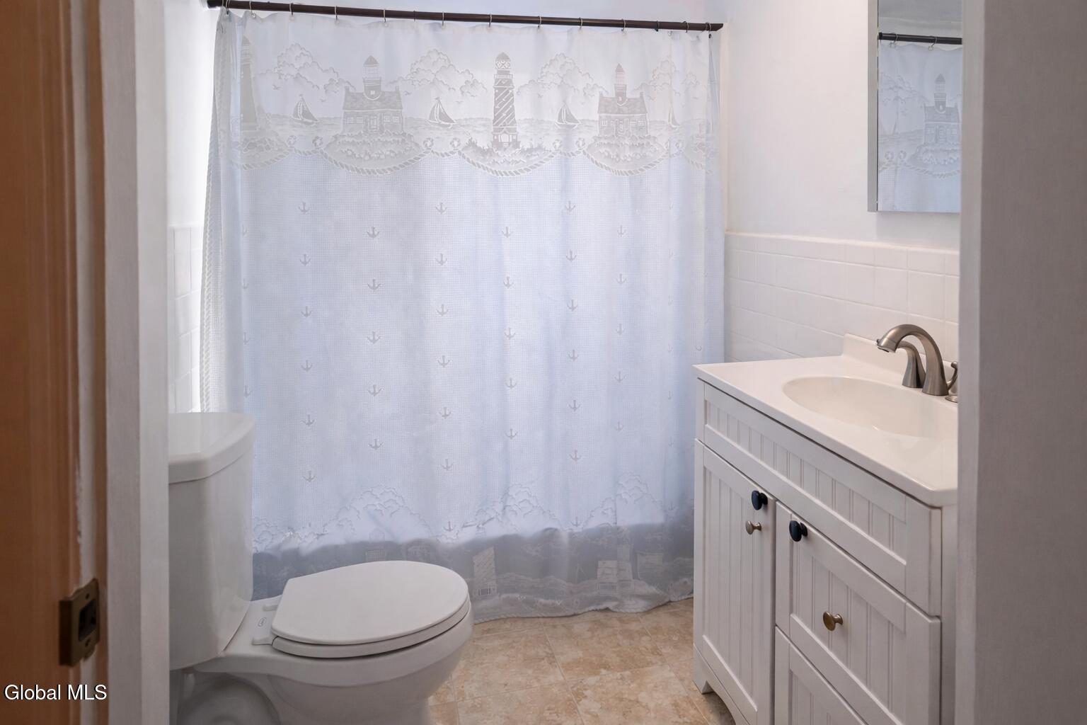 2427 3rd Avenue Schenectady NY 12303
