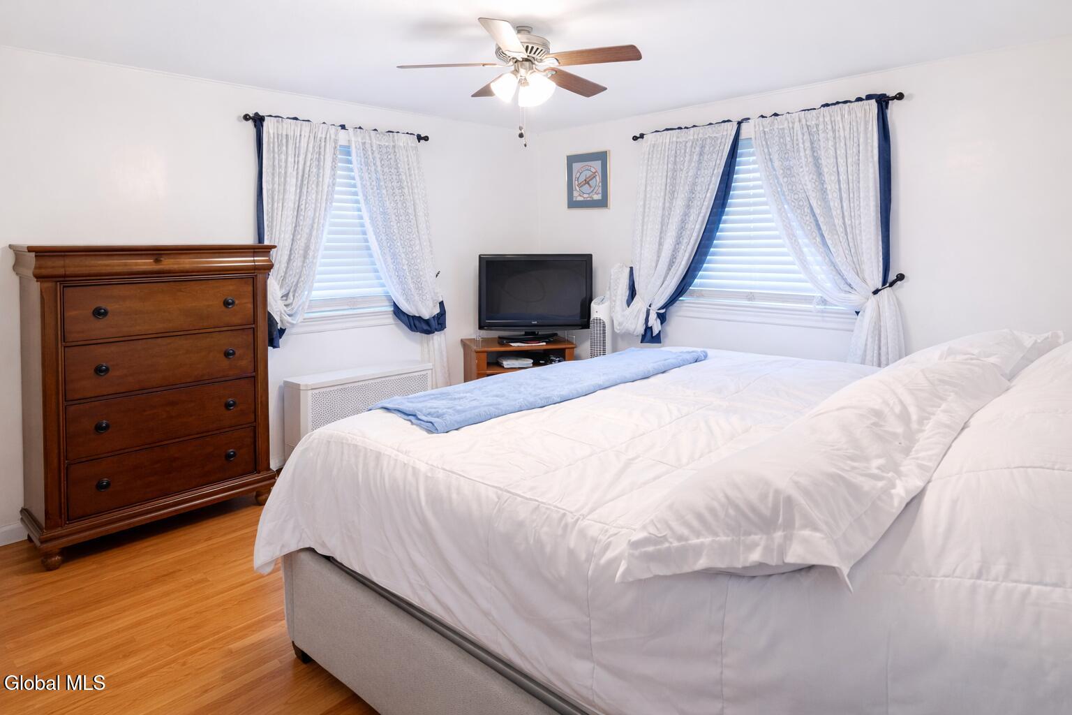 2427 3rd Avenue Schenectady NY 12303