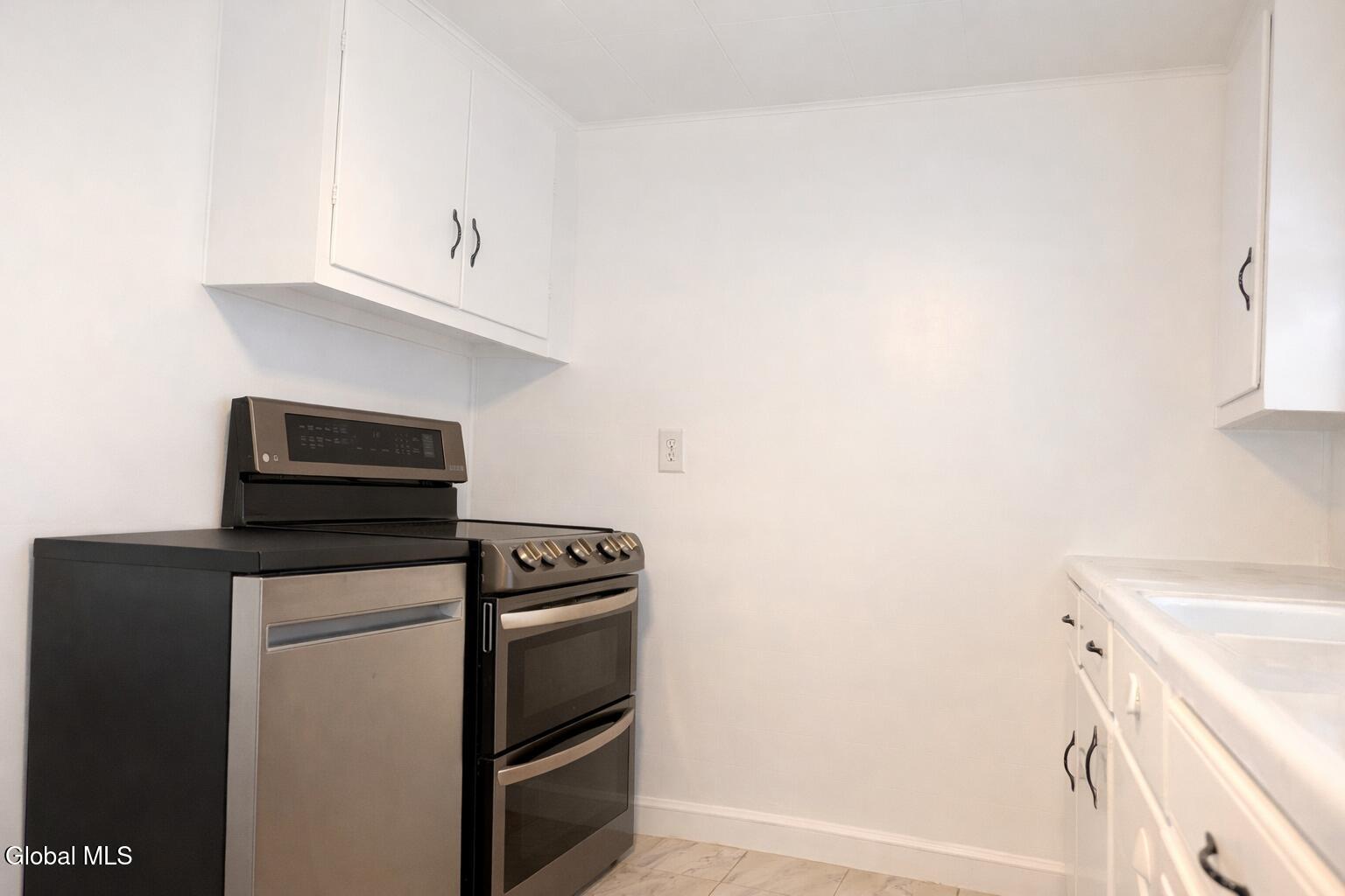 2427 3rd Avenue Schenectady NY 12303