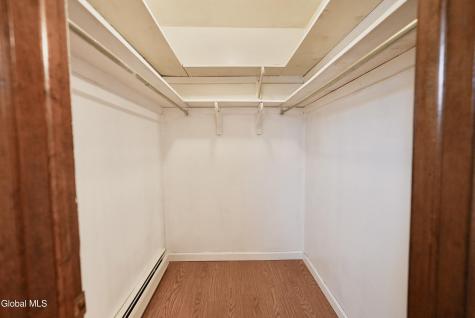 2527 Barton Avenue Rotterdam NY 12306