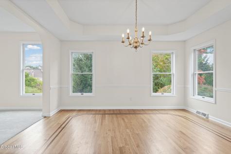 3 Windmill Way Cohoes NY 12047