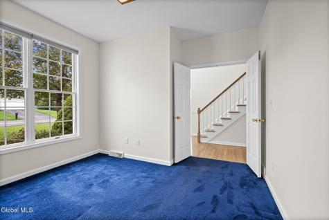 3 Windmill Way Cohoes NY 12047