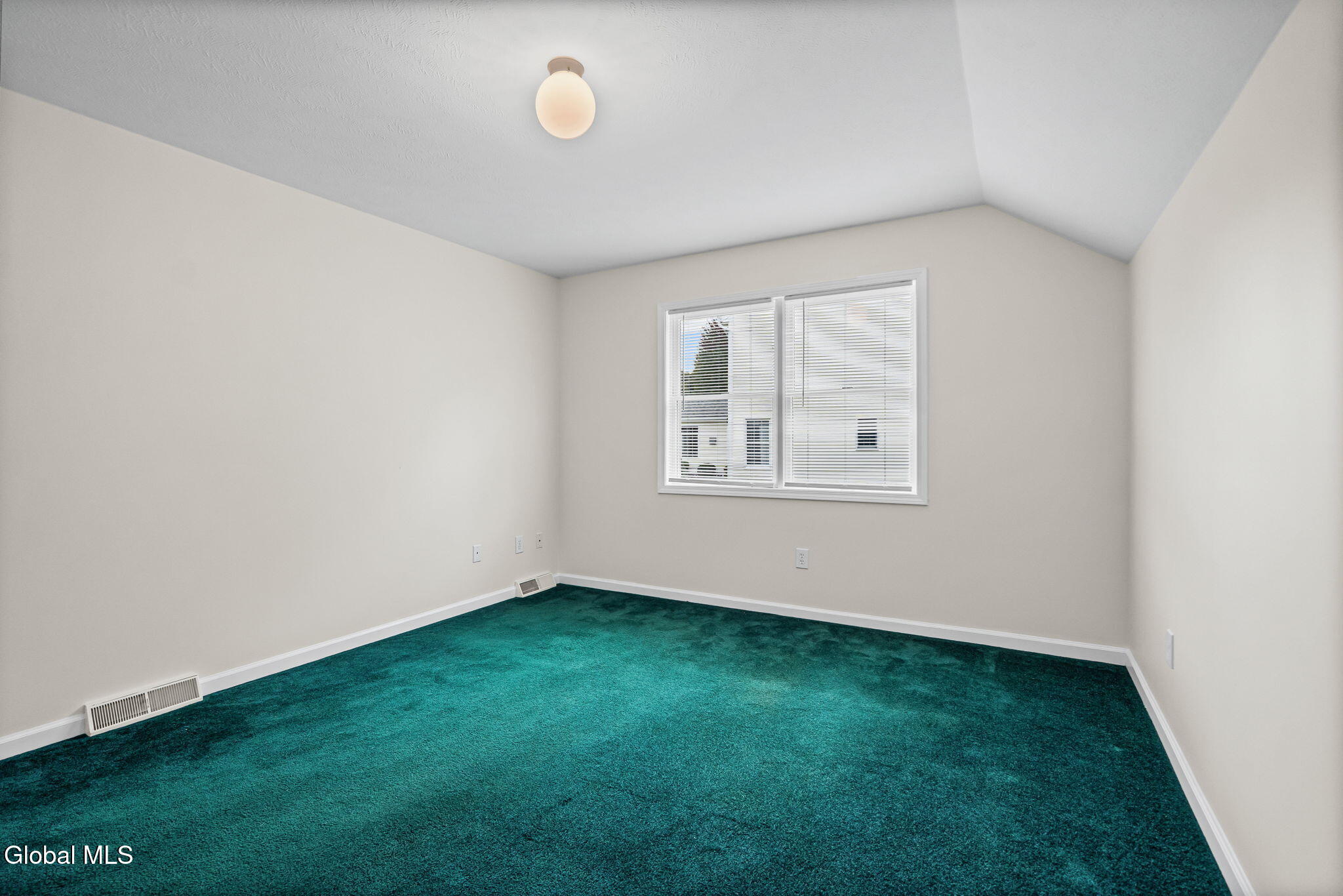 3 Windmill Way Cohoes NY 12047