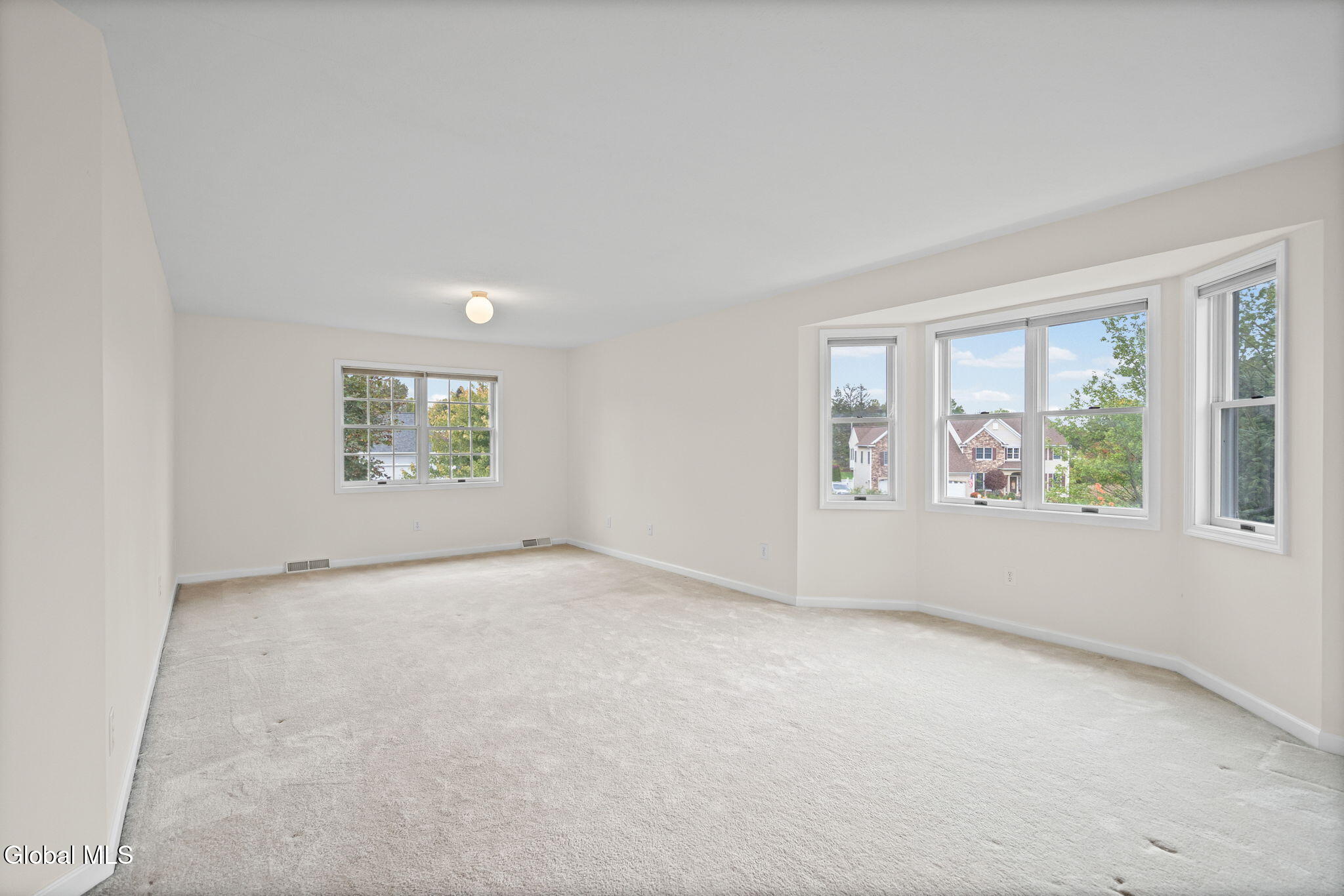 3 Windmill Way Cohoes NY 12047