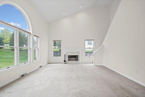 3 Windmill Way Cohoes NY 12047