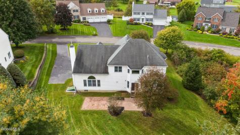 3 Windmill Way Cohoes NY 12047