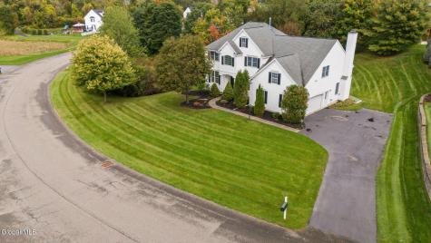 3 Windmill Way Cohoes NY 12047