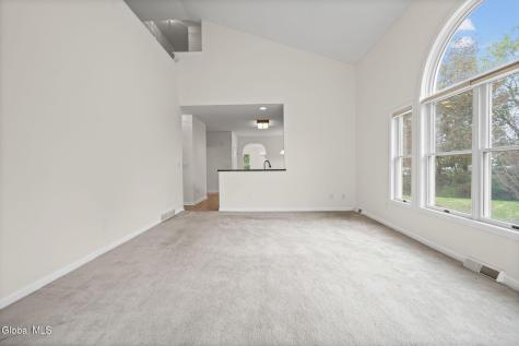 3 Windmill Way Cohoes NY 12047