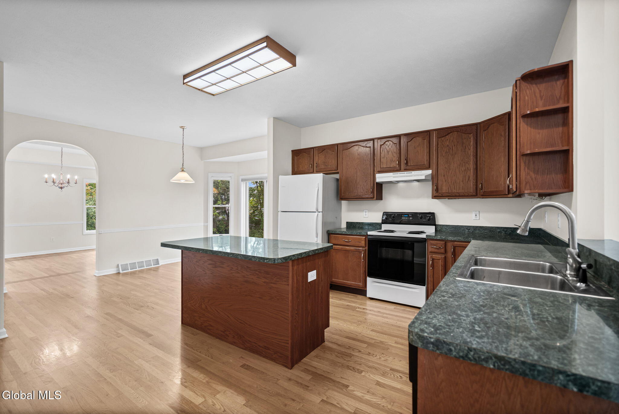 3 Windmill Way Cohoes NY 12047